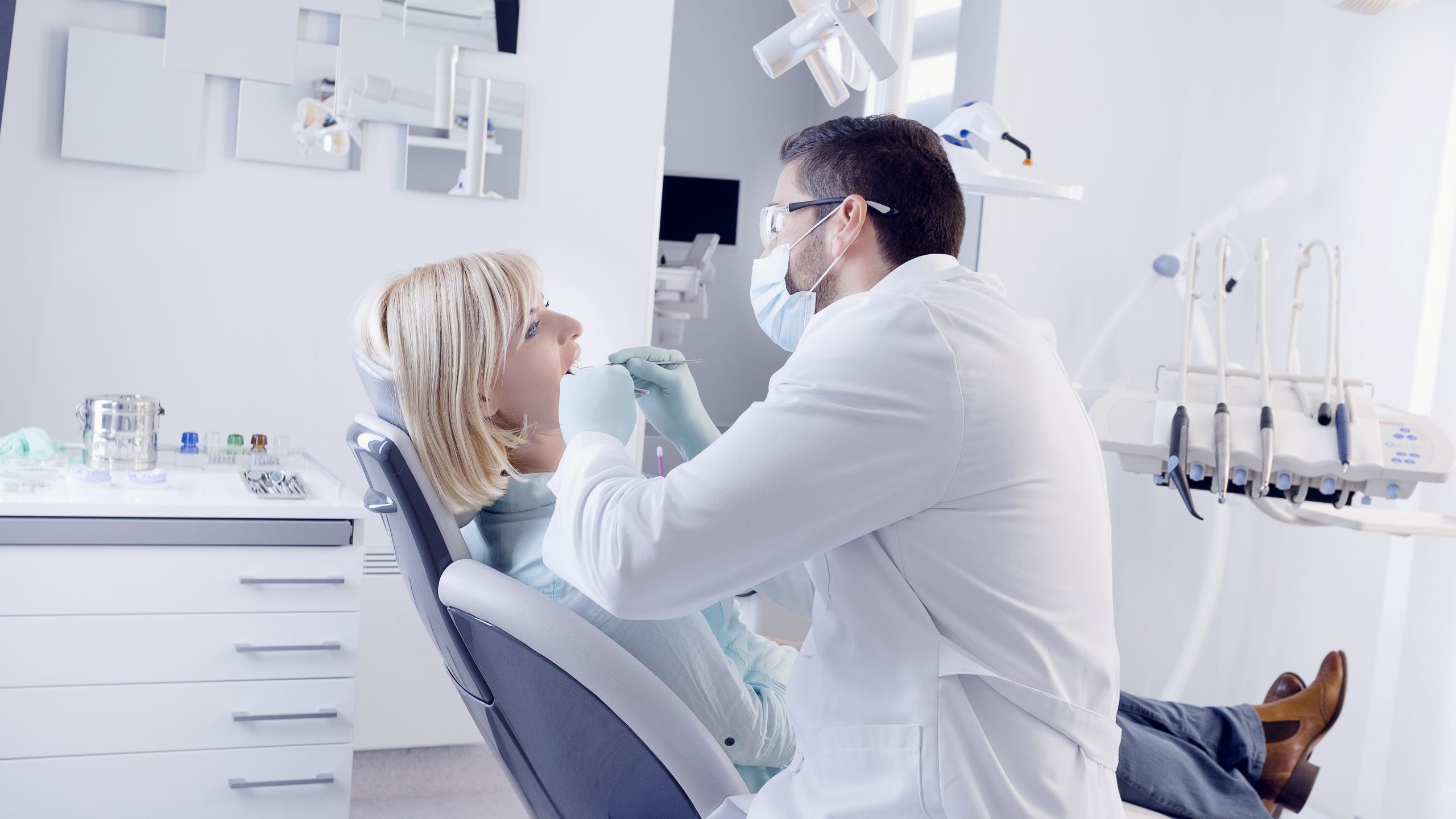 Dentist in Lucerne, CA